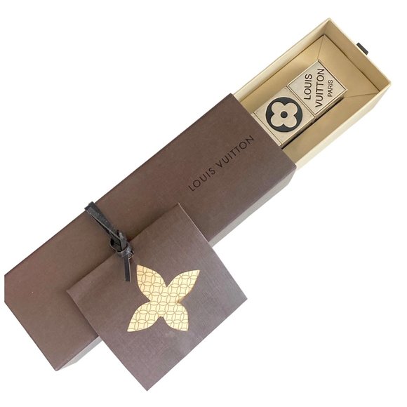 Auth LOUIS VUITTON Limited Edition Silver Magnetic Dice Cube Game Paper Weight - Picture 6 of 9